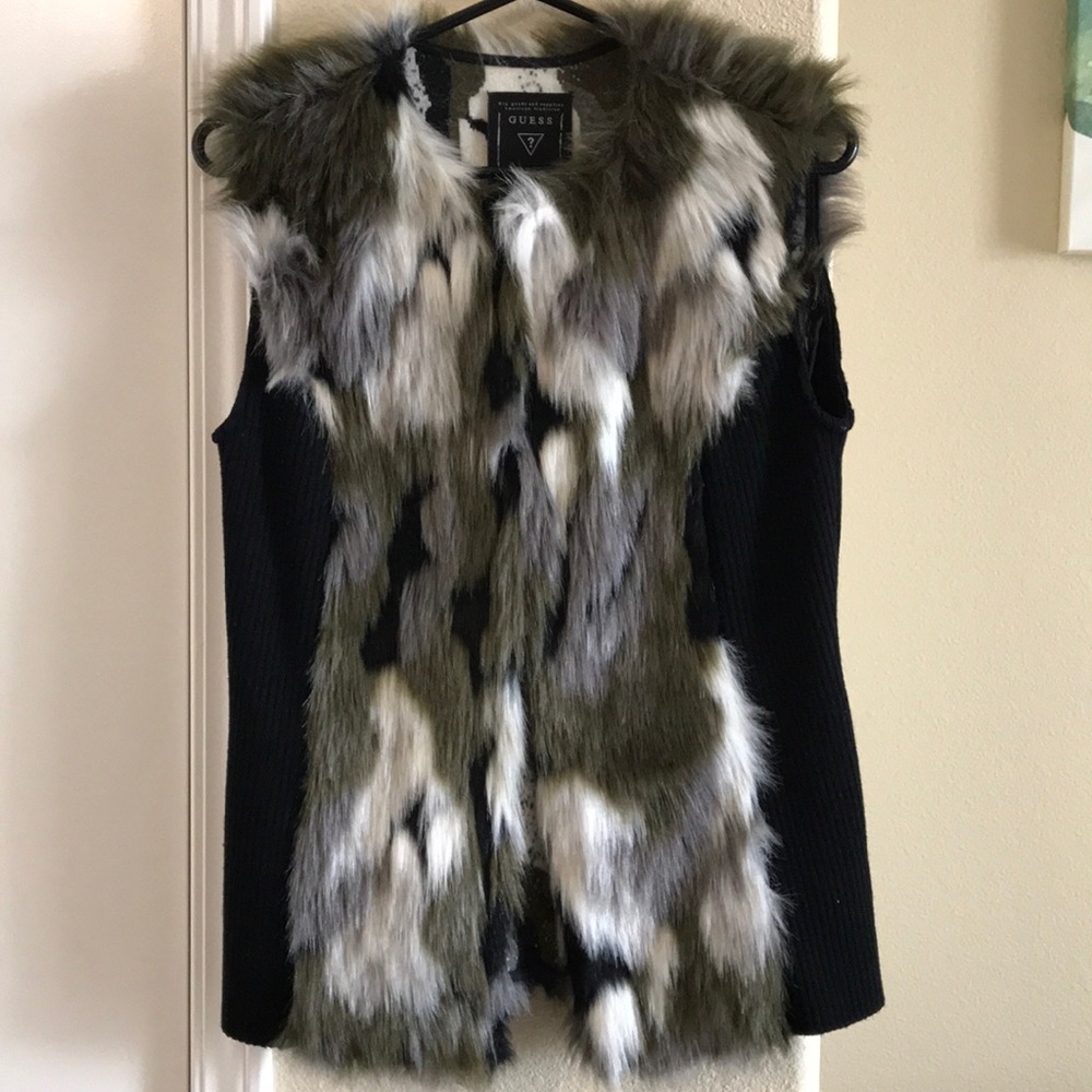 ❌SOLD❌ Guess Faux Fur Vest